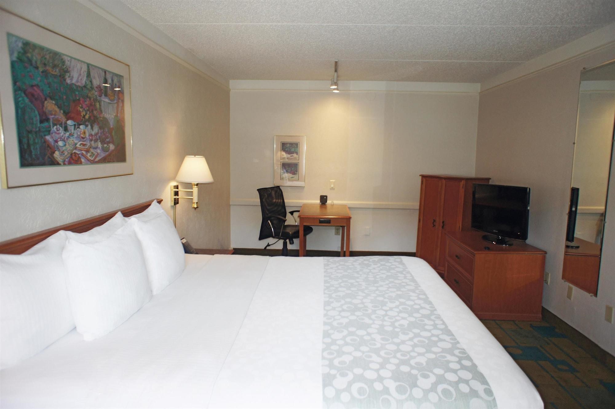 Baymont By Wyndham Jacksonville Orange Park Exterior photo
