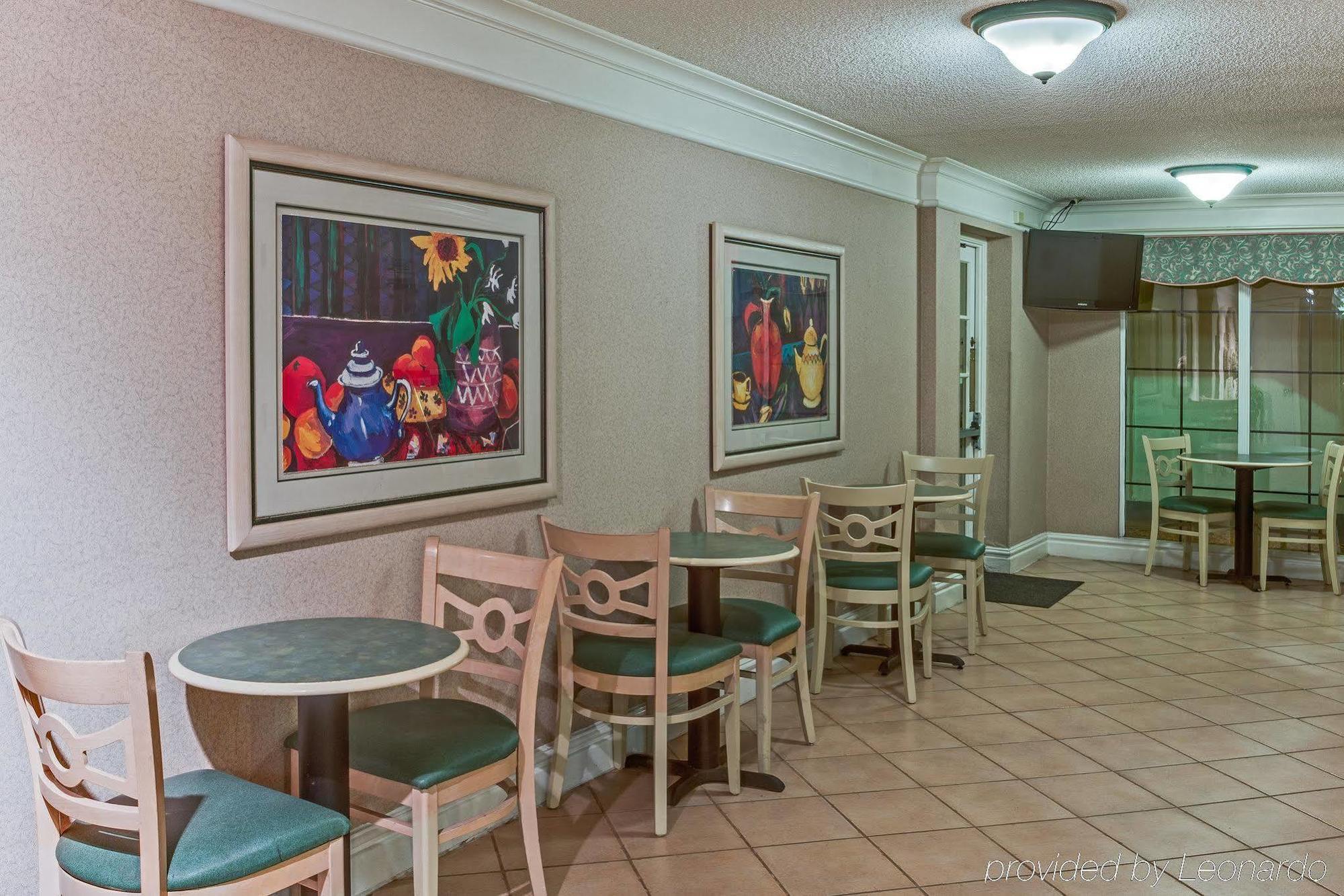 Baymont By Wyndham Jacksonville Orange Park Exterior photo